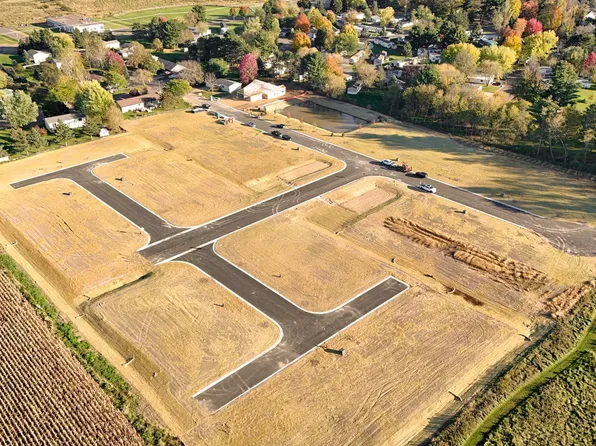 531 Brooks St, Amery, WI 54001