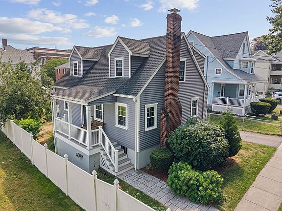 2nd image of 272 Belmont St