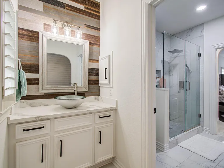 18807 Oriole Point Ct — Photo 33