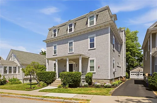 3 Prairie Ave #1 Photo 1
