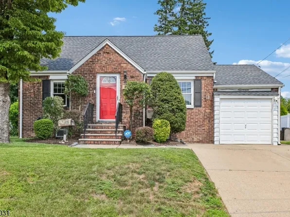 11 Taggart Way, Saddle Brook Twp., NJ 07663