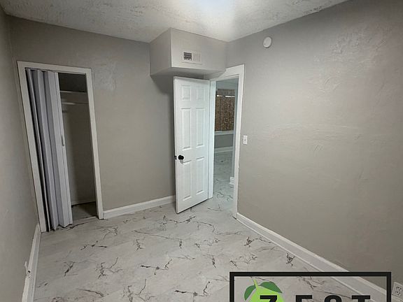 5th image of 7419 Rutherford St