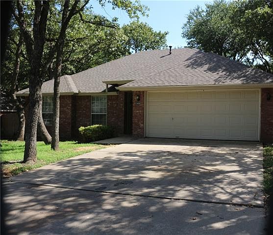1st image of 2408 Oak Park Dr