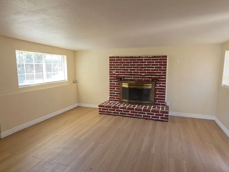 1715 Los Padres Dr — Photo 4