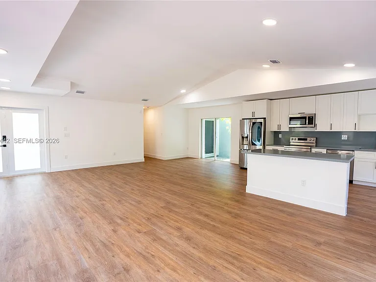 9124 SW 156th Ct — Photo 12