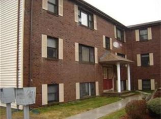 135 Vale St APT 2, Fall River, MA 02724