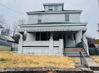 44 Upper Powderly St, Carbondale, PA 18407