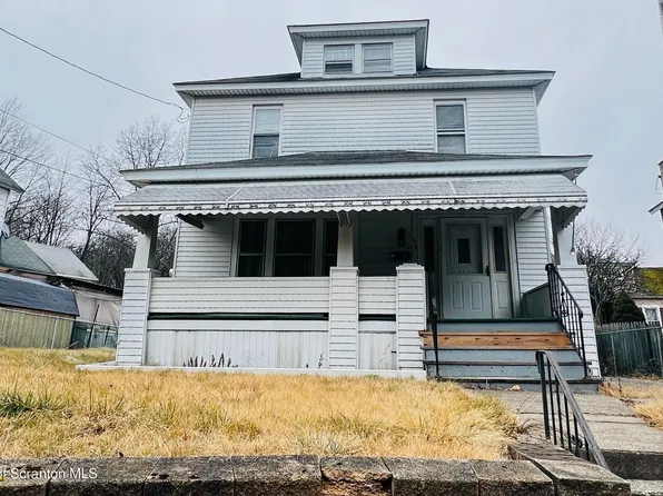 44 Upper Powderly St, Carbondale, PA 18407
