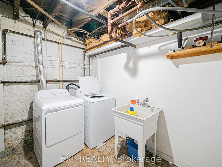 52 Proctor Blvd #MAIN — Photo 33