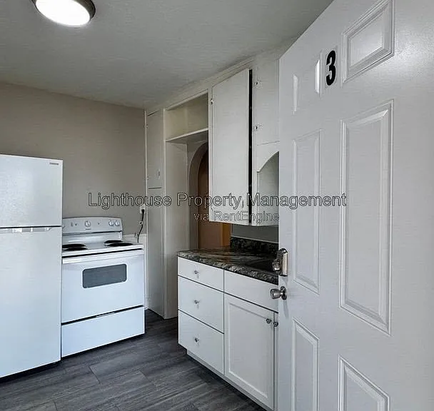 2270 S Getty St #3 — Photo 4