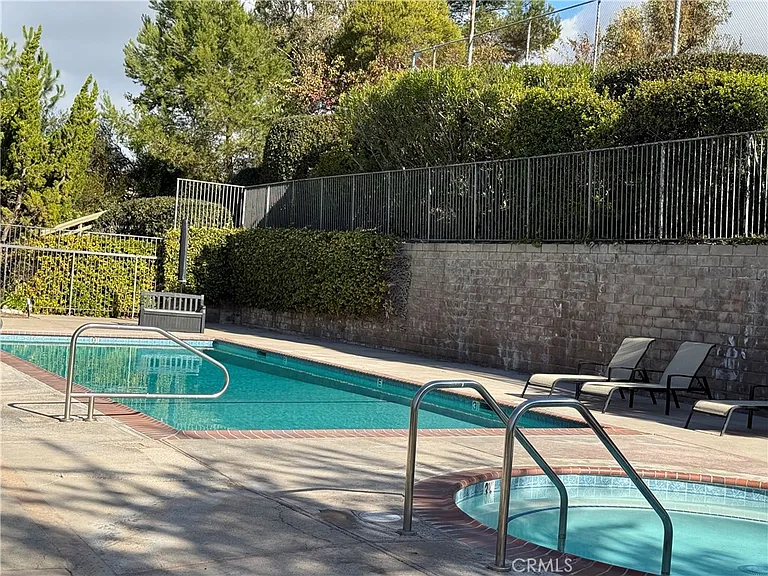 1 Cresta Verde Dr — Photo 16