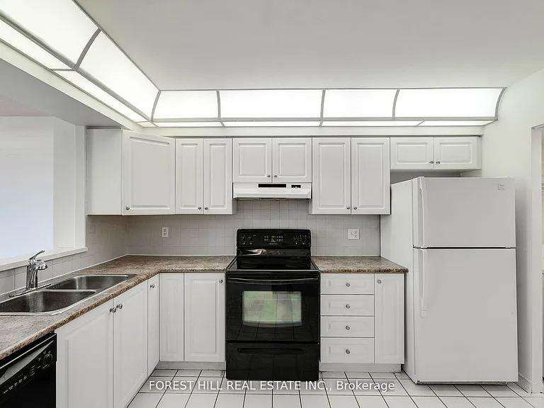 120 Promenade Cir #506 — Photo 5