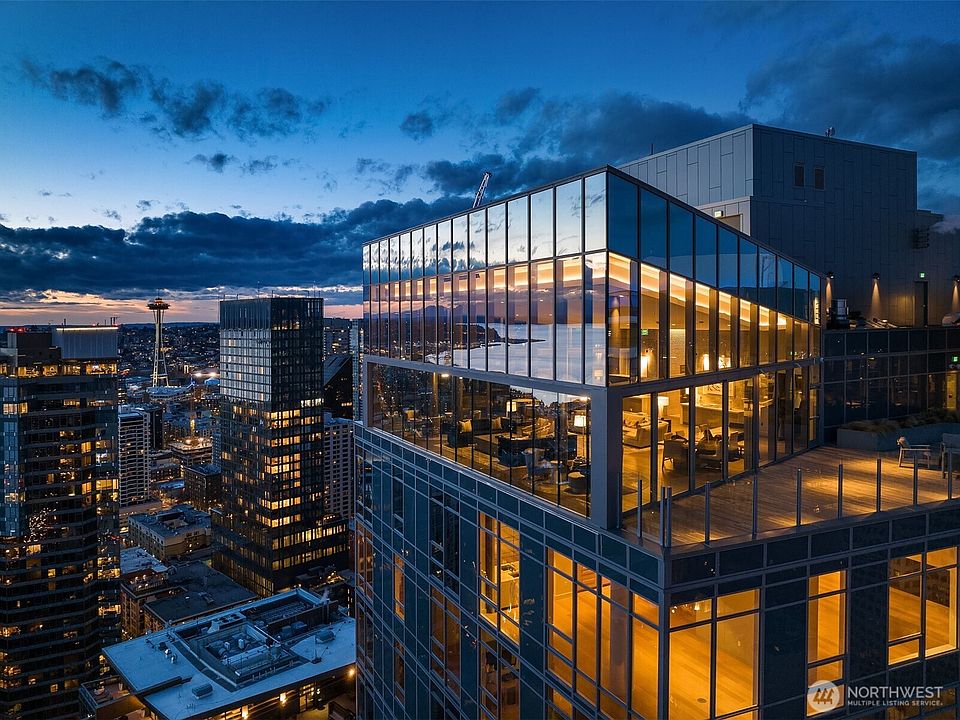 1st image of 121 Stewart Street #603