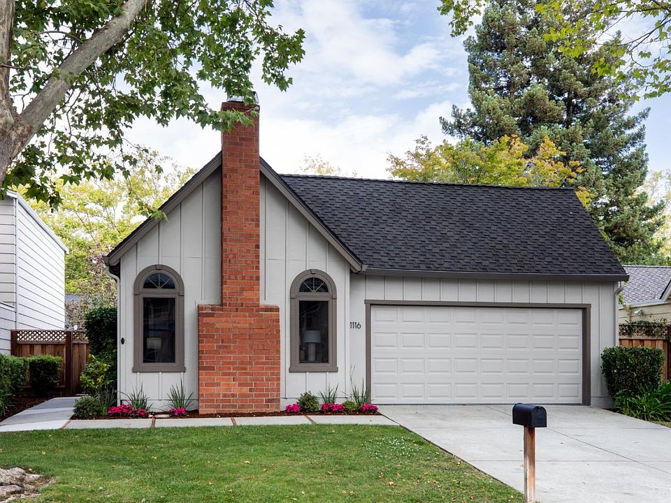 1st image of 1116 Doyle Pl
