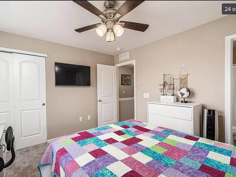 5766 Hayden Run Blvd — Photo 22