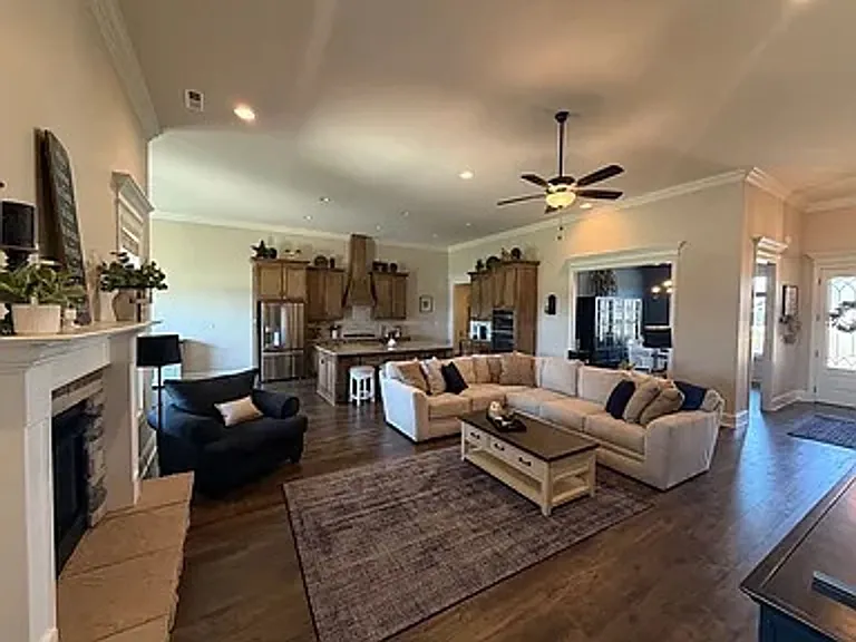 26316 Woodfield Dr — Photo 8