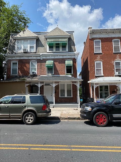 1st image of 2104 N 4th St