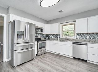 240 Overholt Dr, Virginia Beach, VA 23462
