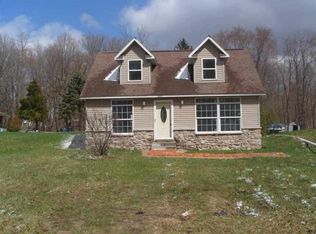 8557 E John Emery Rd, New Carlisle, IN 46552