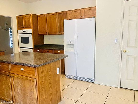 5th image of 4235 Holleys Hill St