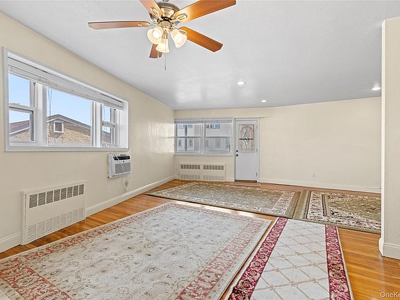 4th image of 750 Shore Road #2G