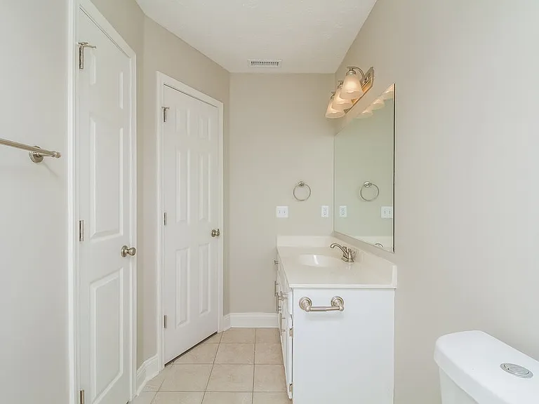 713 Almondwood Pl — Photo 14