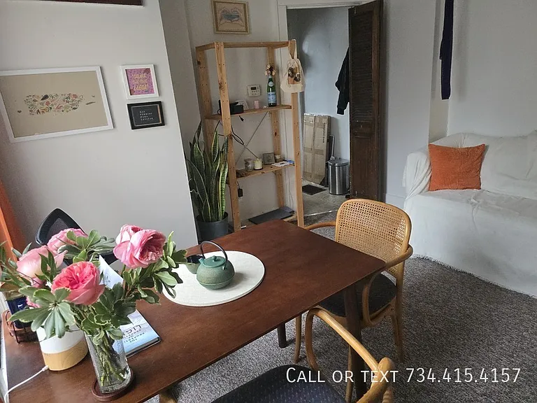 906 Packard St #3 — Photo 10