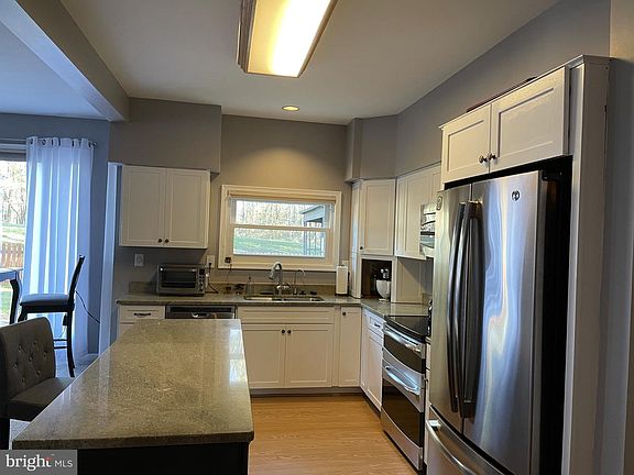 5th image of 21652 Mainsail Dr