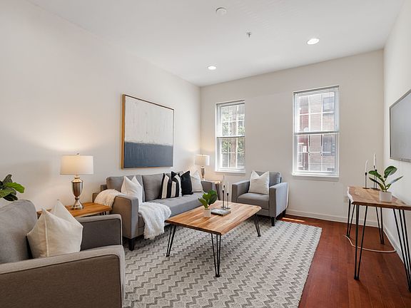 2nd image of 802 N 16th St #1