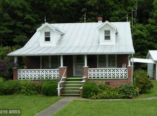 5140 Mount Freedom Dr, Circleville, WV 26804