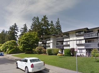 1561 Vidal St, White Rock, BC V4B5A7