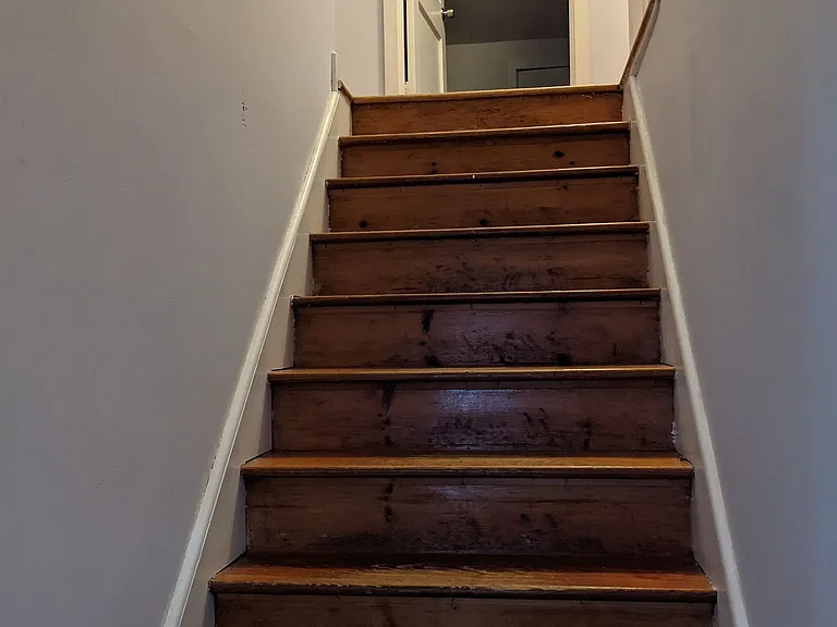 83 Kells Ave #1 — Photo 10