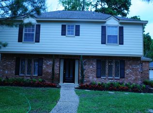 7718 Heathrow Ln, Spring, TX 77379