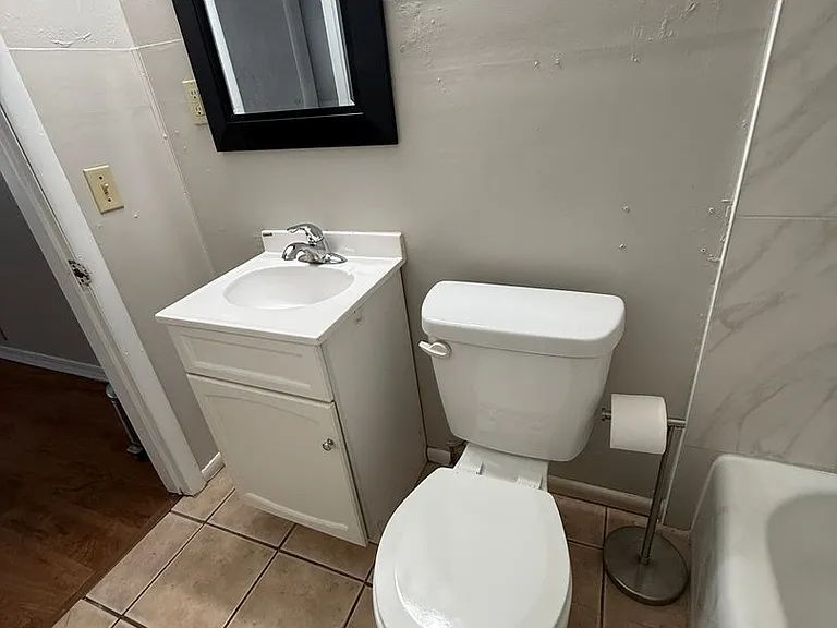 1014 N Bradley St #1 — Photo 16