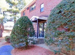 52 Swanson Ct APT 35B, Boxboro, MA 01719