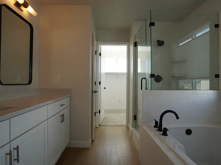 2143 W Natalie Ave — Photo 20