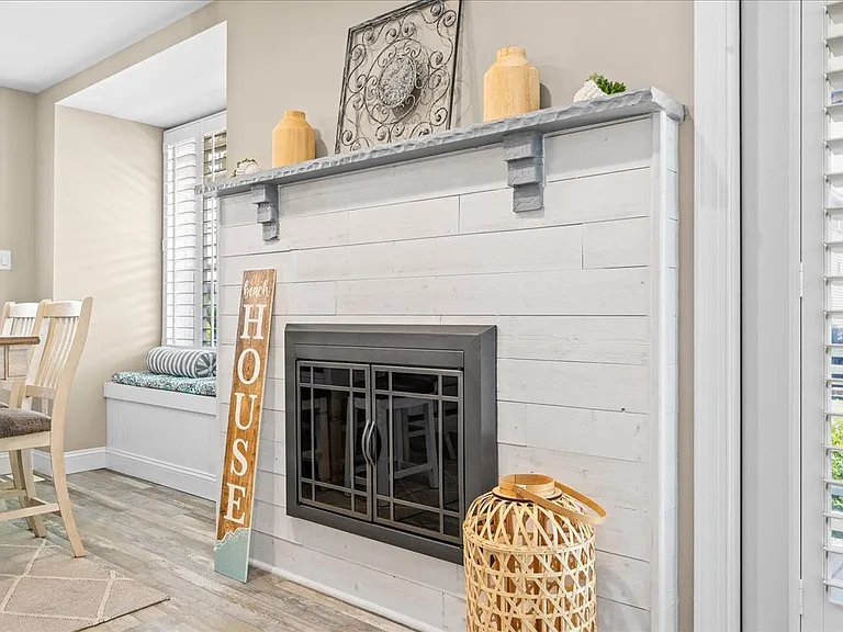 5724 Asbury Ave #1 — Photo 4