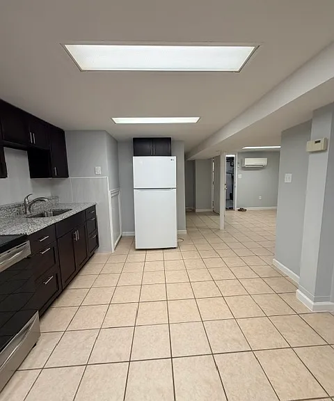 34 Chase St #C — Photo 5
