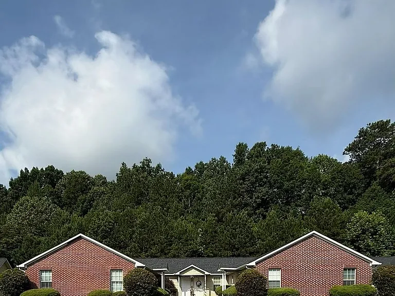 2 BD 1 BA Single Floor Apartment in Tallapoosa-Close to I-20 — Photo 1