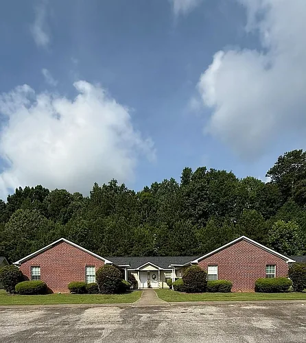 2 BD 1 BA Single Floor Apartment in Tallapoosa-Close to I-20 Photo 1