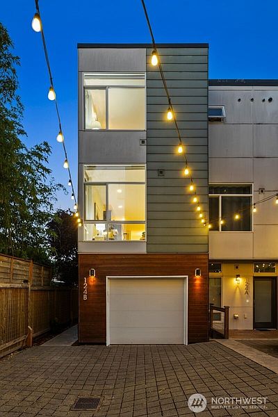 4th image of 124 20th Avenue #B