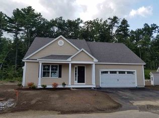 32 Cobbett Ln, Hollis, NH 03049