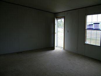 2nd image of 205 Birdsway Rd