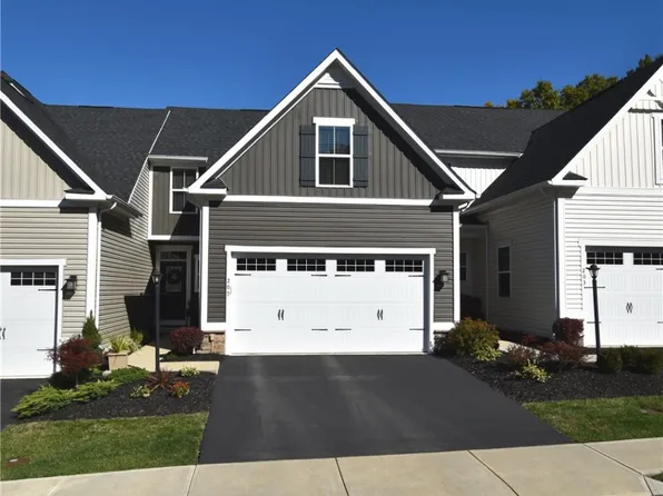 205 Lilly Ln N, Canonsburg, PA 15317