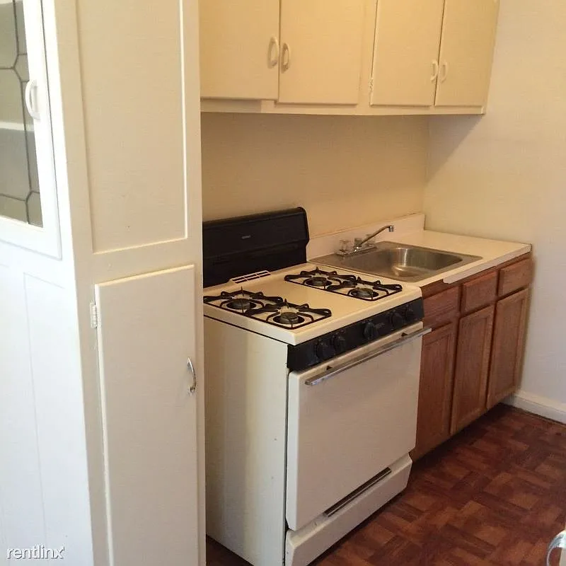 557 Lebaum St SE APT 101 photo 1