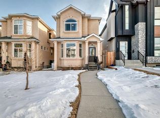 1436 W 41st St SW, Calgary, AB T3C 1X6