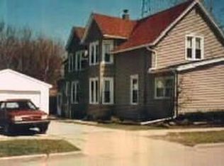 514 42nd St, Kenosha, WI 53140