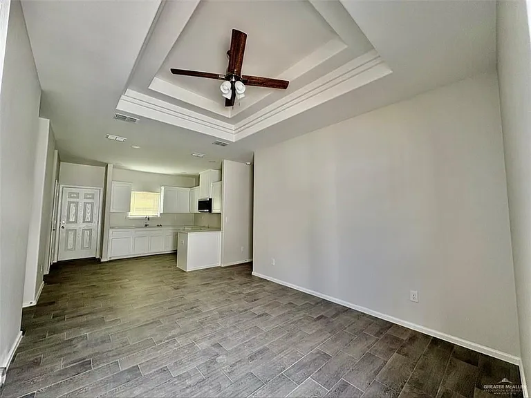 2813 E Harrison Ave #1 — Photo 3