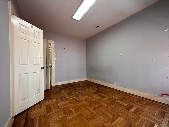 5th image of 1144 Wheeler Ave APT 2R