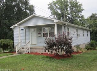 836 Newgarden Ave, Salem, OH